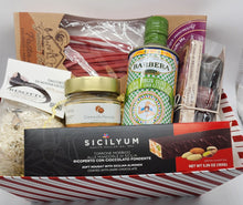 Load image into Gallery viewer, Italian Food Online Holiday Gift Basket 2