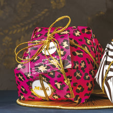 Load image into Gallery viewer, Muzzi Panettone Chocolate & Black Cherry Animalier 500 gr