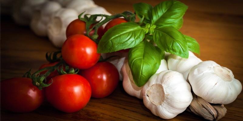 THE MOST COMMON INGREDIENTS IN ITALIA CUISINE