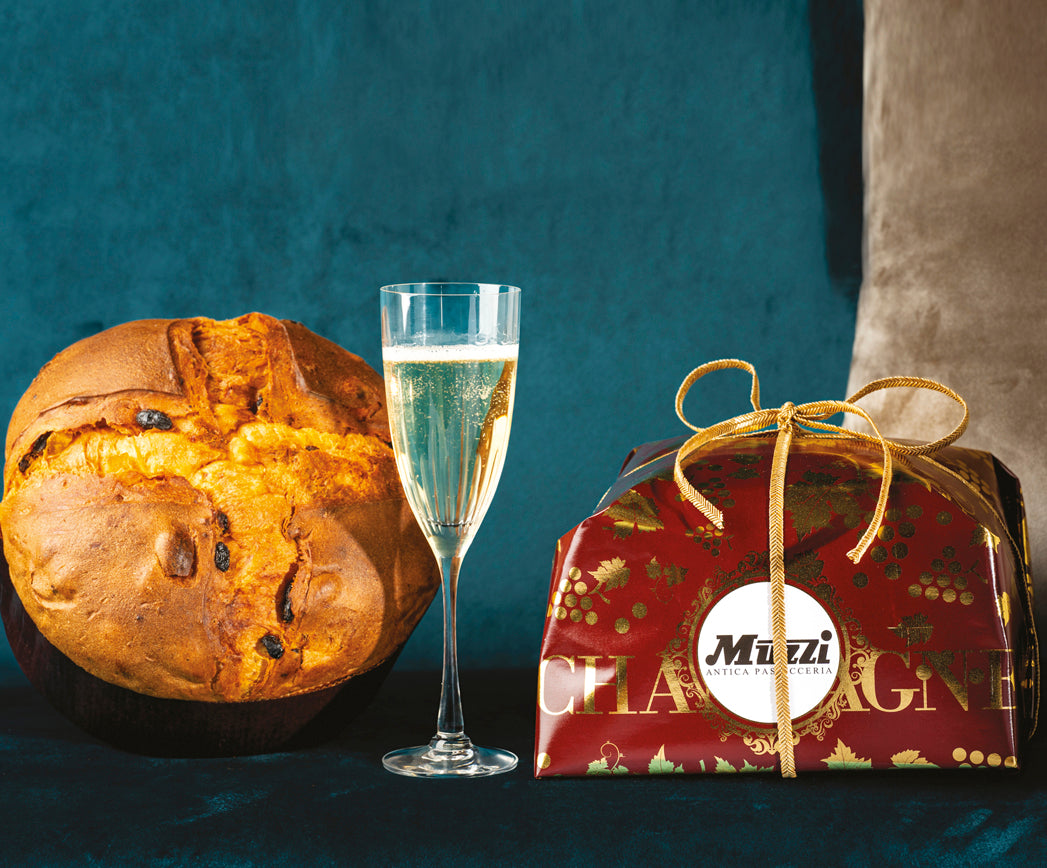 Muzzi Panettone Soaked in De Venoge Champagne 1Kg