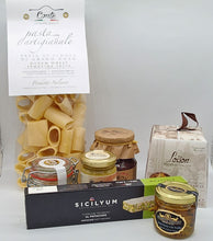 Load image into Gallery viewer, Italian Food Online Holiday Gift Basket 4
