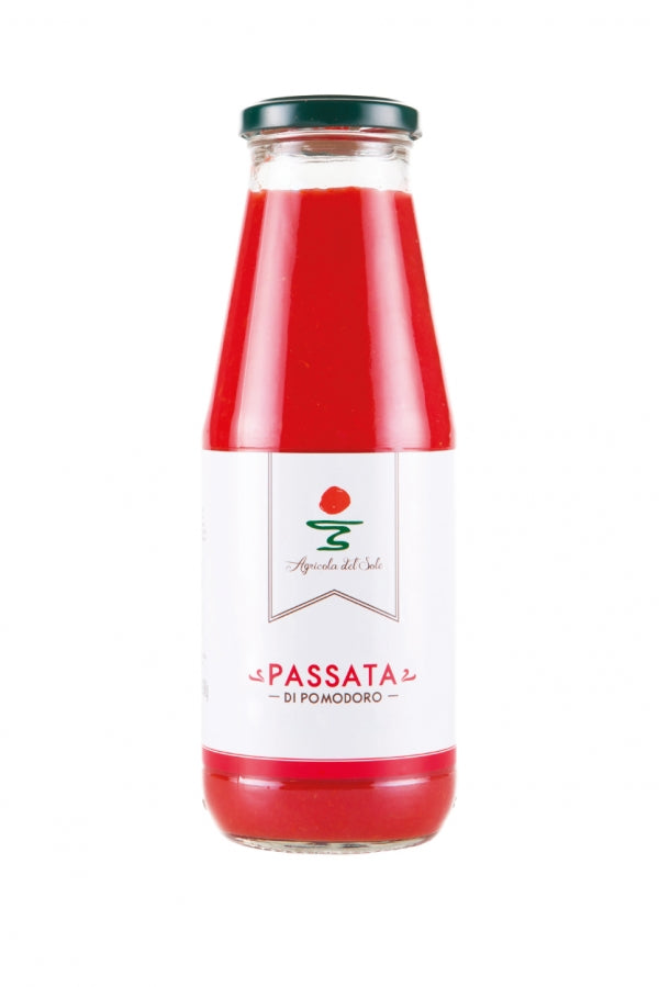 Strained Fresh Tomatoes Puree with Basil (Passata di Pomodoro) by Agricola Del Sole, 720ml
